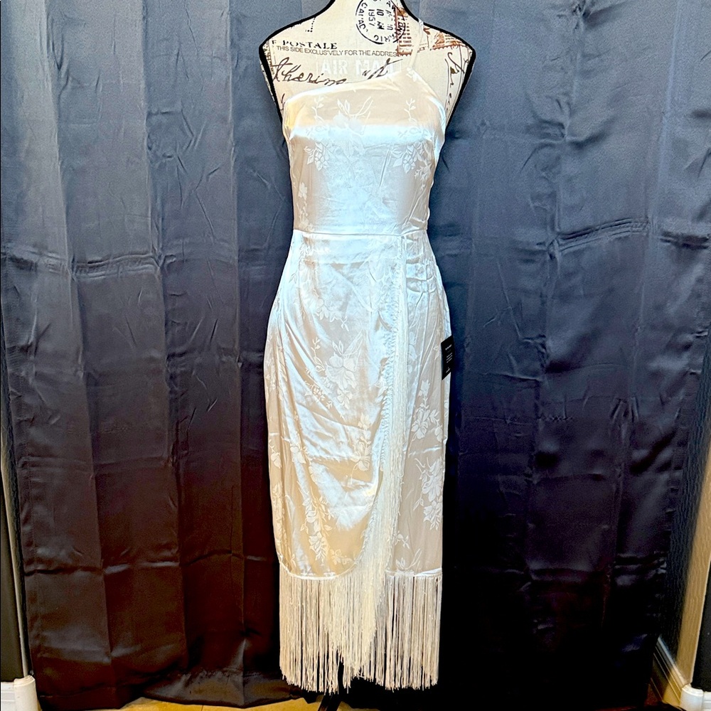 LULUS ONE SHOULDER SATIN FLORAL FRINGE DRESS